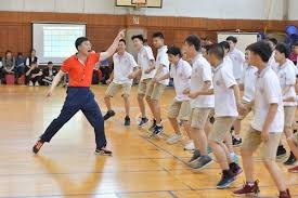 洛杉矶道奇队在 1963 年横扫洋基夺冠，库法克斯与德莱斯戴尔的组合无坚不摧