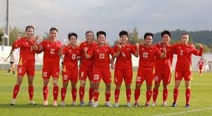 大谷翔平与洛杉矶道奇签下 10 年 7 亿美元天价合约，刷新全球体育纪录