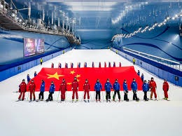 受到撞击影响？米切尔第三节仅5中2，得到4分1板1助